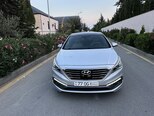 Hyundai Sonata-19