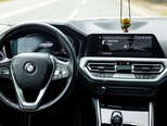 BMW 320d-8