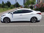 Hyundai Elantra-6