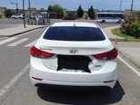 Hyundai Elantra-4