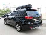 Kia Carnival-2