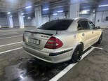 Mercedes E 320-7