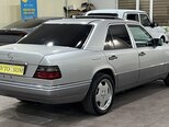 Mercedes E 220-3