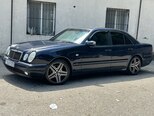 Mercedes E 200-8