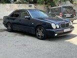 Mercedes E 200-10