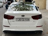 Kia Optima-4