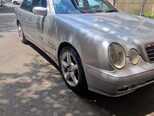 Mercedes E 240-3