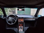 Mercedes 250 D-19