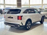 Kia Sorento-8
