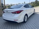 Hyundai Elantra-11