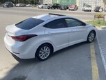 Hyundai Elantra-10