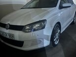 Volkswagen Polo-1