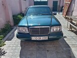 Mercedes 220 E-5