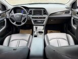 Hyundai Sonata-12