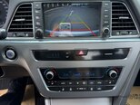 Hyundai Sonata-15