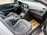 Hyundai Sonata-13