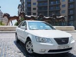 Hyundai Sonata-4