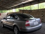 Volkswagen Passat-2