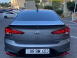 Hyundai Elantra-5