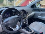 Hyundai Elantra-12