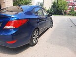 Hyundai Accent-7