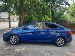 Hyundai Accent-12