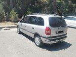 Opel Zafira-6