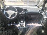 Opel Zafira-8