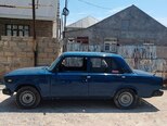 LADA (VAZ) 2107-2