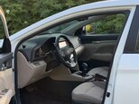 Hyundai Elantra-10