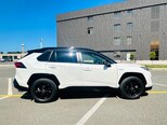 Toyota RAV4-8