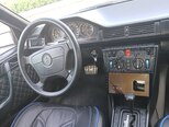Mercedes E 200-19