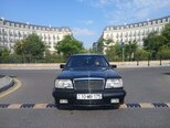 Mercedes E 200-3