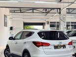 Hyundai Santa Fe-11