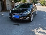 Hyundai Elantra-9