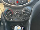 Hyundai Accent-7