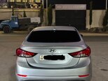 Hyundai Elantra-5