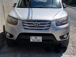 Hyundai Santa Fe-5
