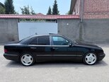 Mercedes E 320-3