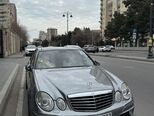 Mercedes E 320-11