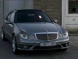 Mercedes E 320-1