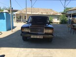 LADA (VAZ) 2107-1