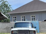 LADA (VAZ) 2107-1