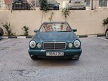 Mercedes E 200-1