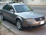 Volkswagen Passat-6