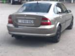 Opel Vectra-4