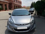 Hyundai Elantra-1