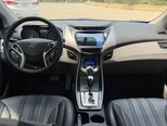 Hyundai Elantra-9