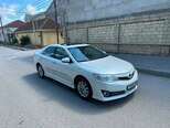 Toyota Camry-12