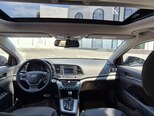 Hyundai Elantra-3
